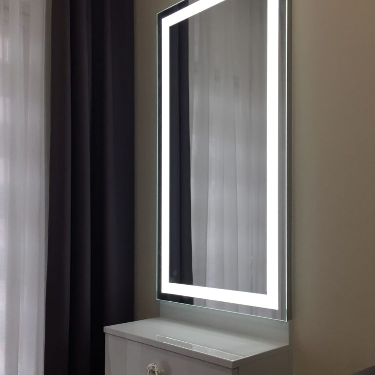 Макияжное Зеркало