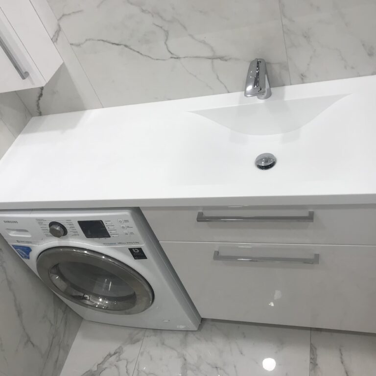 Тумба со стиральной машинкой