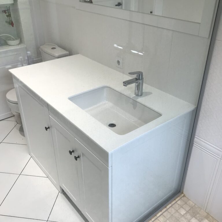 Тумба со стиральной машинкой