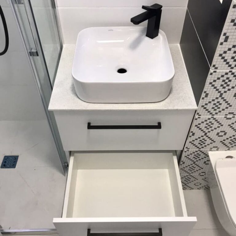 Тумба белая под умывальник на два ящика под заказ