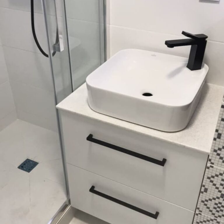 Тумба в ванную со столешницей на заказ