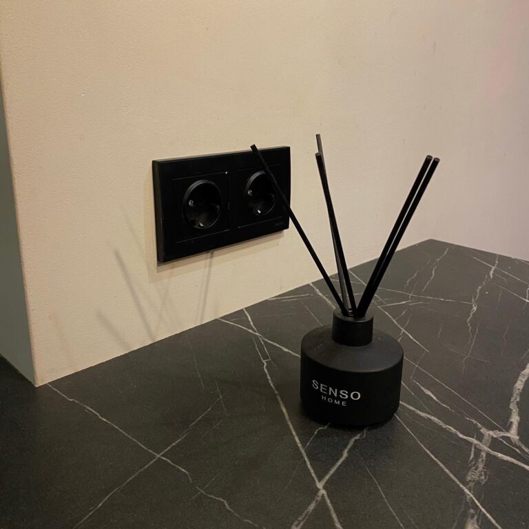 Структура камня для столешницы на кухне