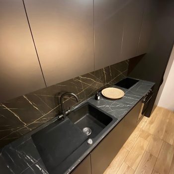 Черная кухня на заказ в Киеве