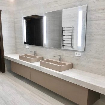 Зеркало с подсветкой в ванную на заказ